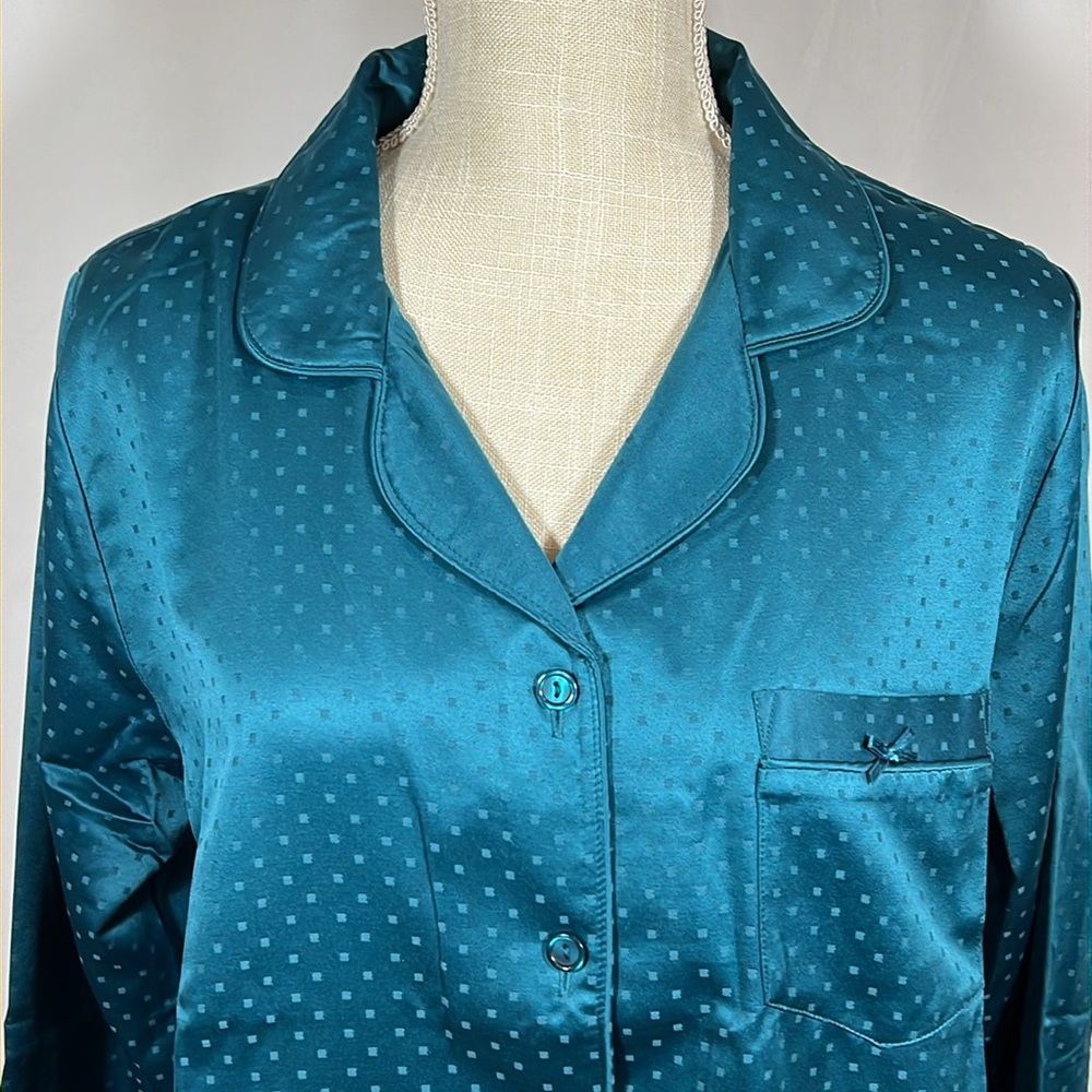 NWT Miss Elaine Essentials Teal Sleep Lounge Button Down Top Size M - Picture 2 of 10